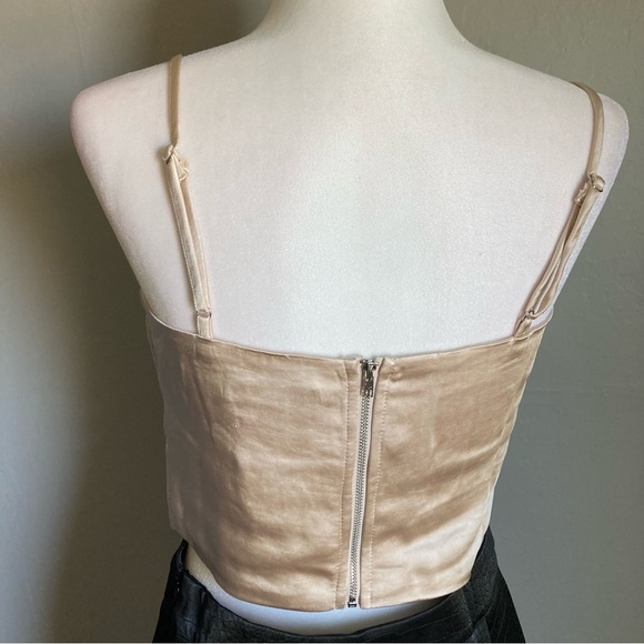 Lulu’s Luxe'd Out Champagne Satin Cropped Tank Top Size Medium - Picture 3 of 4